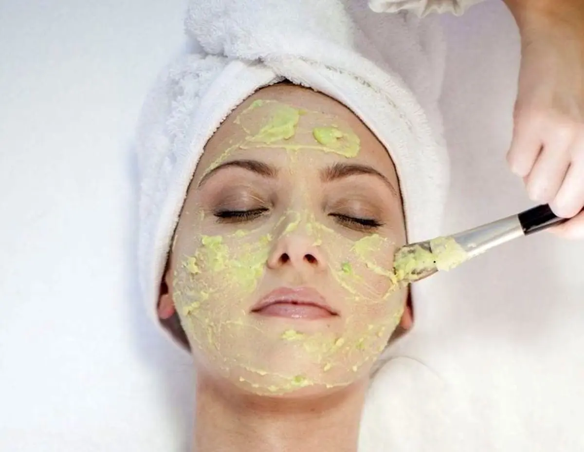 راهکارهای خانگی برای درمان آکنه: طرز تهیه 12 ماسک موثر برای رفع آکنه و جوش صورت