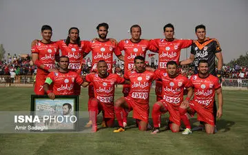 تراکتور خواهان بازی همزمان با پرسپولیس