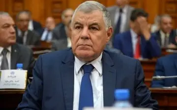 وزیر انرژی الجزایر: قیمت نفت تا ماه آوریل افزایش می یابد