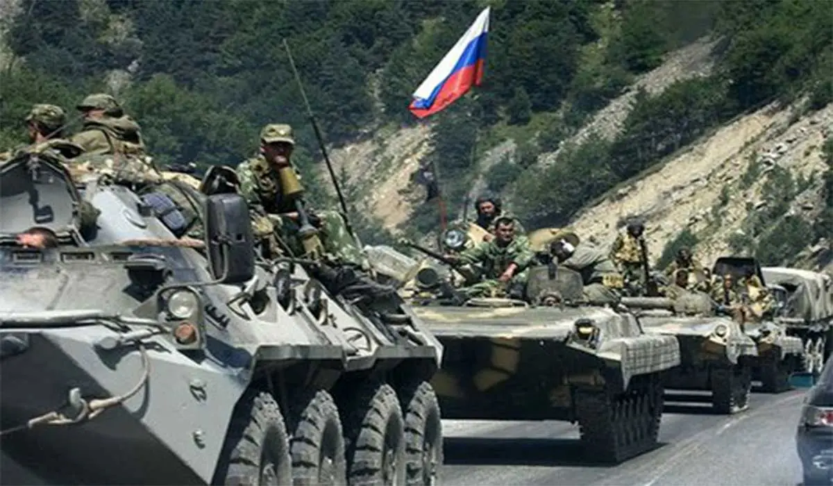 حرکت ستون‌های جدید نظامی روسیه از کریمه + ویدئو