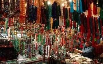 بازار چند هزار میلیاردی سوغات زیارت در قبضه چینی‌ها/غفلت از توسعه تولیدات ملی در بازار سوغات شهرهای مذهبی