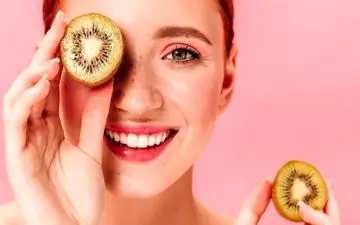 کیوی: میوه ای کوچک با فواید بزرگ برای زیبایی