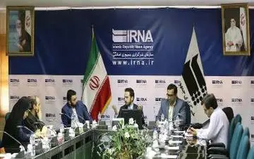  از عقب گرد درآمدهای مردم در سال 92 تا رشد اقتصادی سال 95