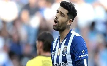  میلان از خرید طارمی منصرف شد؟