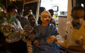 دستفروش ناجی کلینیک سینا اطهر