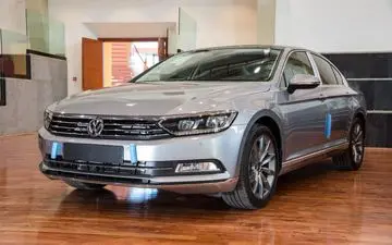 قیمت خودروهای خارجی در بازار تهران مجدد افزایش یافت + جدول