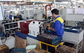 
عضو کمیسیون صنایع مجلس:
 وظیفه دولت و مجلس حمایت از بخش خصوصی است