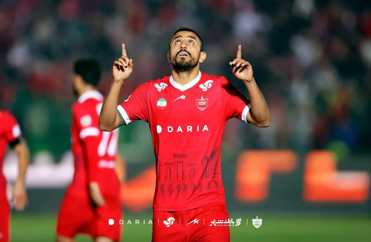 واکنش اینستاگرامی گلزن جدید پرسپولیس به نخستین گلش