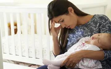 دلیل افسردگی بعد از زایمان مادران چیست؟