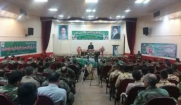برگزاری محفل انس با قرآن کریم به همت قرارگاه عملیاتی منطقه غرب ارتش