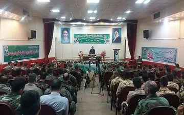 برگزاری محفل انس با قرآن کریم به همت قرارگاه عملیاتی منطقه غرب ارتش