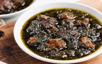 خورش اسفناج با گوشت خیلی فوق العاده س!