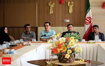 نشست دبیران سمن های استان فارس با معاون امور جوانان وزیر ورزش و جوانان + تصاویر