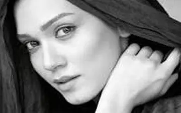 پوشش و میکاپ شهرزاد کمالزاده در سال جدید