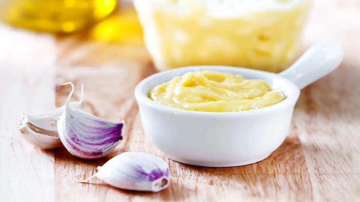 طرز تهیه حریره سیر؛ چاشنی خوشطعم و کاربردی به روش خانگی
