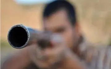 ماجرای تیراندازی در مهریز 
