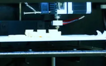 ساخت استخوان مصنوعی نیمه‌زنده در ایران