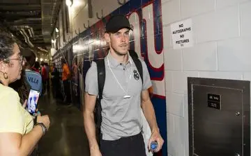  گرت بیل پاسخ اسطوره رئال را داد