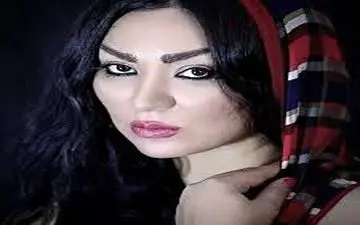 عکس یادگاری شقایق دلشاد و دوستانش در رستوران شهرزاد