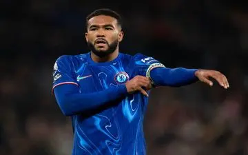 مارسکا خیال هواداران چلسی را راحت کرد: جیمز مصدوم نیست!
