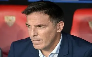 مربی سرشناس به شاگردانش:مبتلا به سرطان شده ام