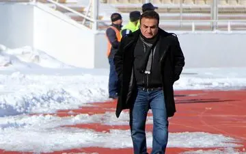 امتحان سخت فرهاد کاظمی در ماشین