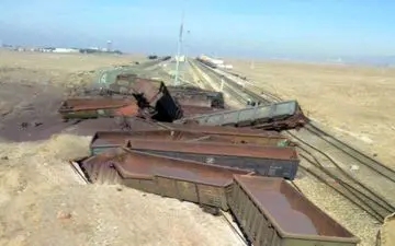 تصویری وحشتناک از واژگونی قطار باری در نیشابور + عکس