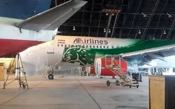 هواپیمای مخصوص تیم ملی فوتبال در حال آماده سازی + عکس