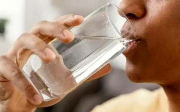 اگر شما هم نیمه شب آب می نوشید بخوانید