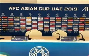 کی روش به همراه شجاعی در نشست مطبوعاتی حضور یافت