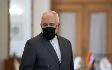 ظریف: آمریکا حتی در خرید دارو  و واکسن مانع ایران می شود