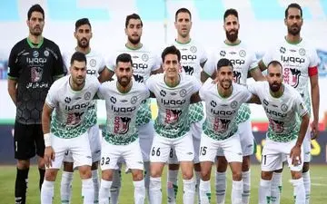 ذوب‌آهن برای بازی با پرسپولیس آماده می‌شود
