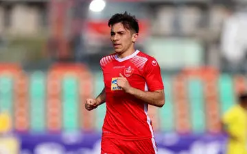 رای کمیته انضباطی باشگاه پرسپولیس در خصوص فرشاد احمدزاده اعلام شد