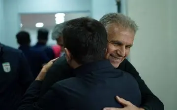 حضور کی‌روش در رختکن تیم ملی/ قلعه‌نویی: کی‌روش برای فوتبال ایران زحمت کشید 