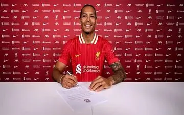 فن‌دایک قرارداد جدید بست؛ کاپیتان لیورپول به شایعات پایان داد