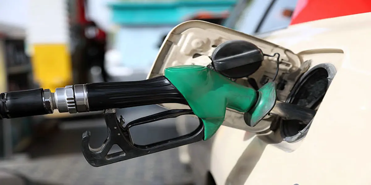بنزین 165 تومانی در دستورکار دولت