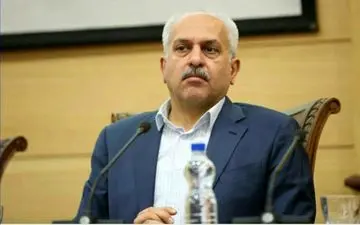 تلاش برای لغو ممنوعیت واردات سیمان به عراق / پیگیری مسئولان دولتی برای جلوگیری از تعطیلی کارخانه‌های سیمان ضروری است