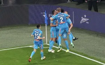 
پاس گل سردار در شب خوب زنیت 