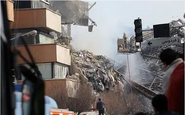 آغاز بررسی خسارت ساختمان پلاسکو از سوی شرکتهای بیمه