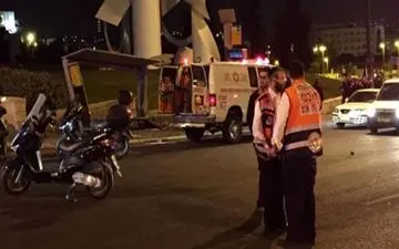 یک فلسطینی بر اثر زیرگیری صهیونیست‌ها به شهادت رسید