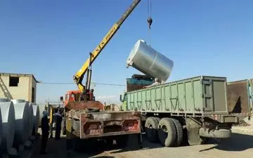 ویدئو جنجالی از خروج عروس از آرایشگاه / وقتی شلنگ تانکر آب روی سر عروس خانم خالی میشه!