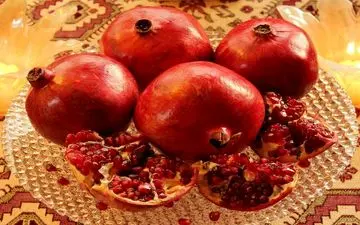 
ویژه‌برنامه‌های رادیو در شب یلدا
