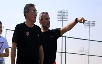 برانکو و دستیارانش نظاره‌گر تمرینات کلوب‌بروژ و بایرن‌مونیخ + عکس