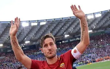 تنها تیمی که «توتی» بخاطرش تا مرز خیانت به آ. اس رم رفت