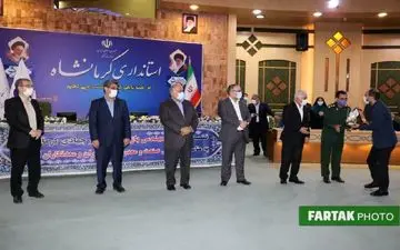 گزارش تصویری/ تجلیل از کارآفرینان برتر حوزه صنعت و معدن استان کرمانشاه 