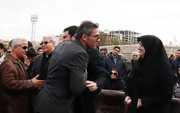 خیلی برای ما دردناک است که از استقلال دیگر کسی با ما تماس نگرفت