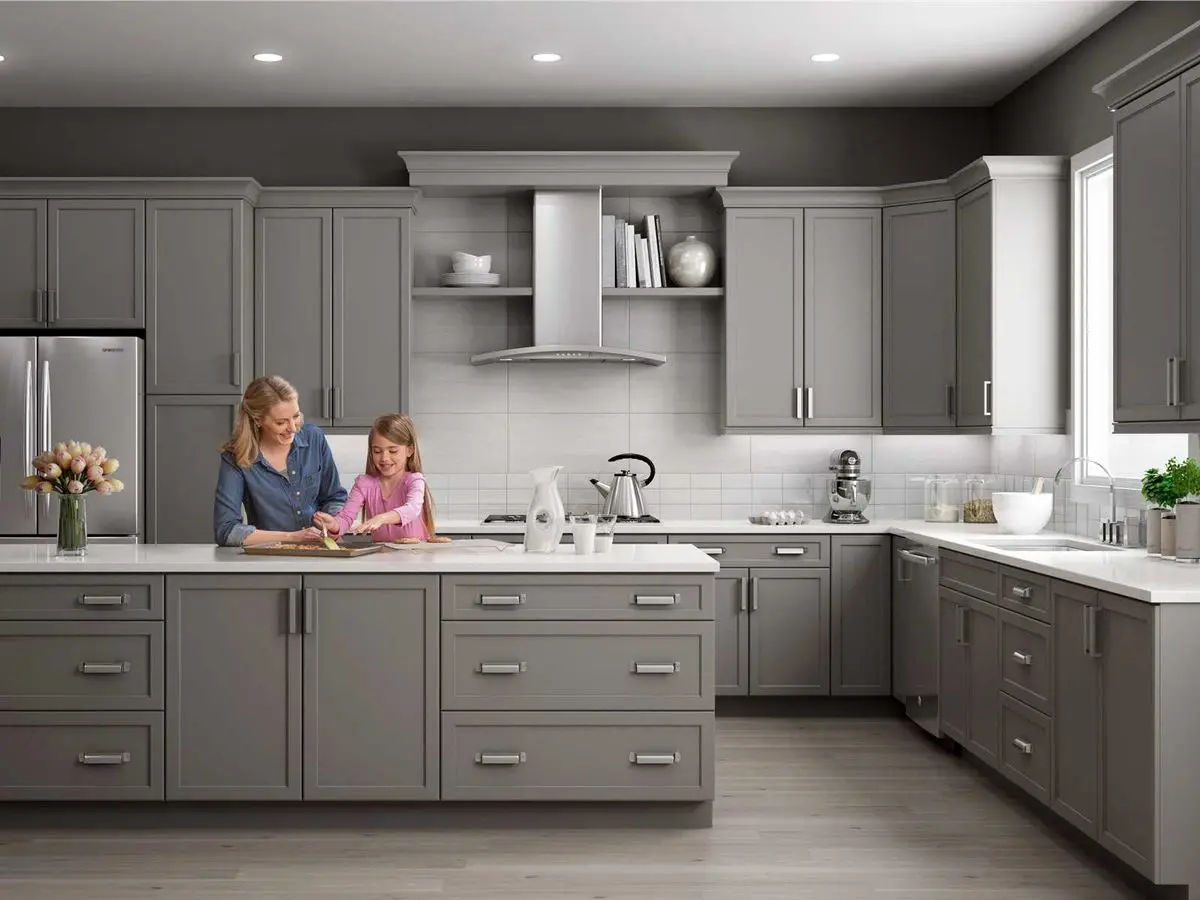 مدرن و لوکس: راهنمای انتخاب رنگ کابینت برای هماهنگی با لوازم استیل و مشکی