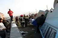 واژگونی مینی‌بوس کارگران در ساوه؛ ۱۰ مصدوم راهی بیمارستان شدند+جزییات حادثه
