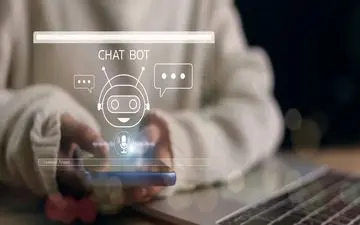 نوجوانان ناامید از مشاوره انسانی، در آغوش چت‌بات‌ها