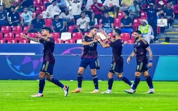 جدال دیدنی: نوراللهی- اینیستا!(عکس)